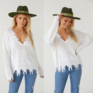 Alison Bret x casual Knit Distressed Sweater large